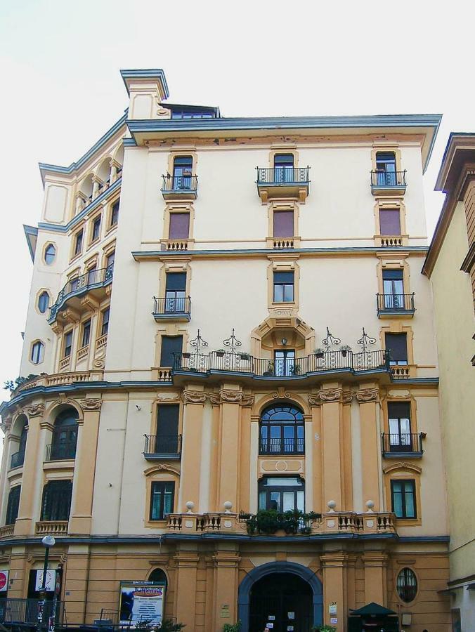 Il Balcone Sulla Piazza Villa Naples Exterior photo